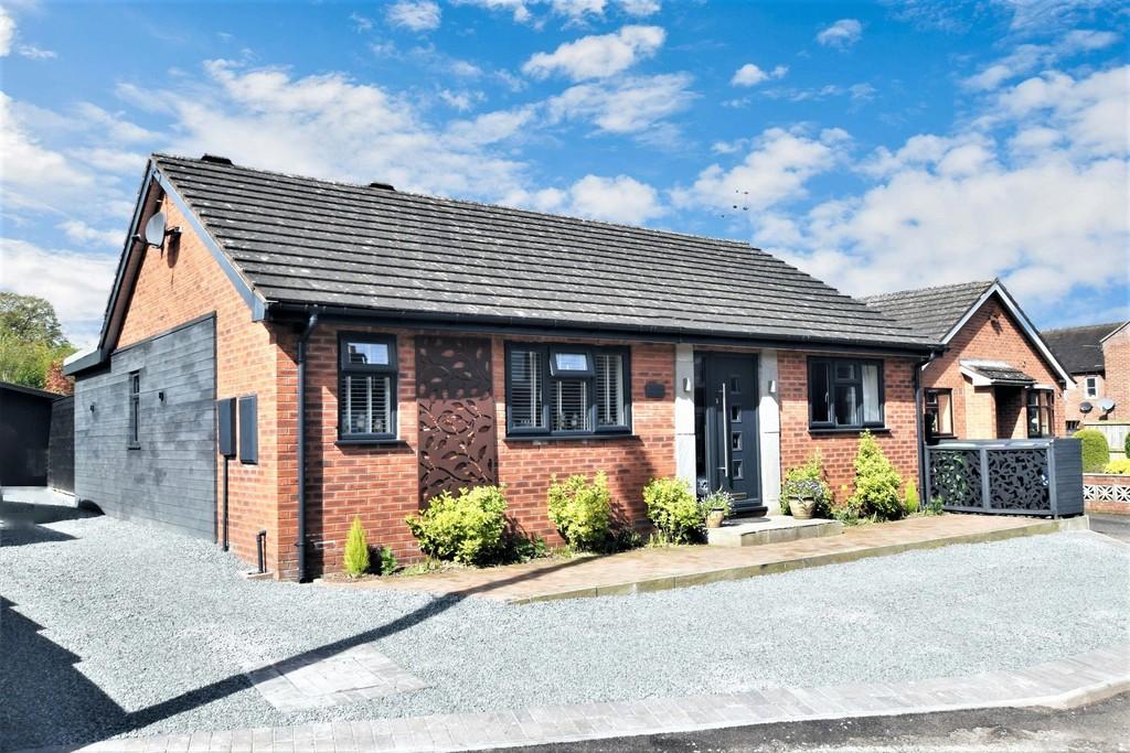 Frogmore Road, Market Drayton 2 bed detached bungalow for sale £450,000