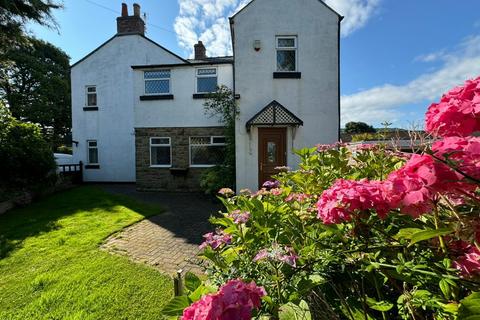 3 bedroom end of terrace house for sale, High Street, Swainby, Northallerton, North Yorkshire