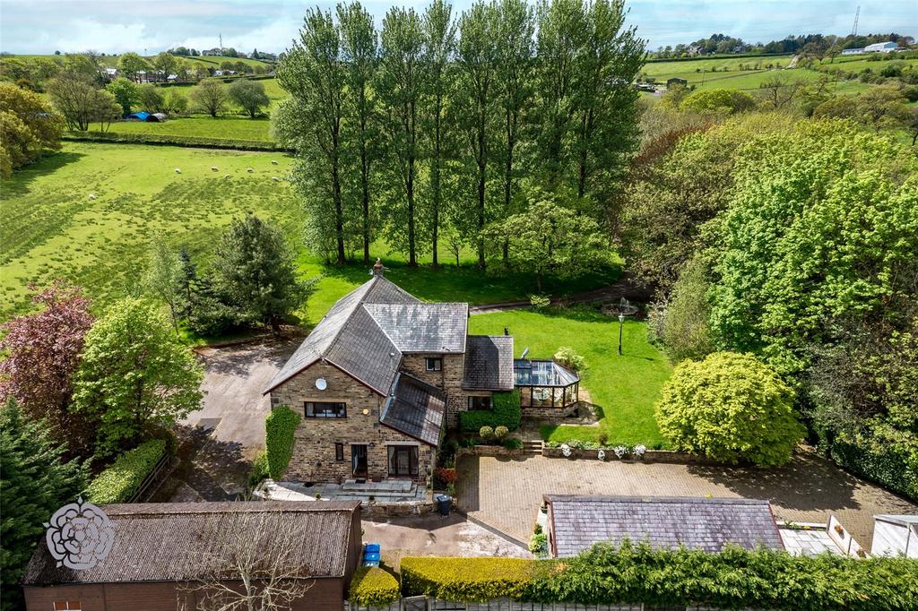 Bradshaw Road, Tottington, Bury, Greater Manchester, BL8 3PL 4 bed