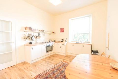 1 bedroom flat to rent, Leslie Place, Edinburgh, EH4