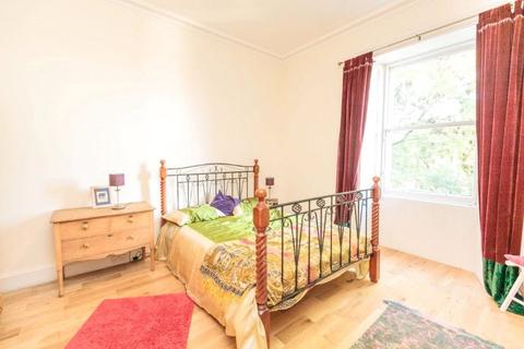 1 bedroom flat to rent, Leslie Place, Edinburgh, EH4