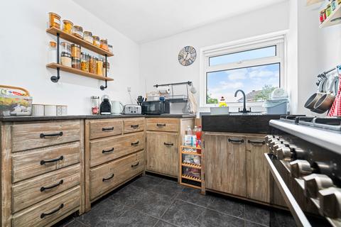 36 Hazel Tree Close, Radyr, Cardiff, CF15 8RS