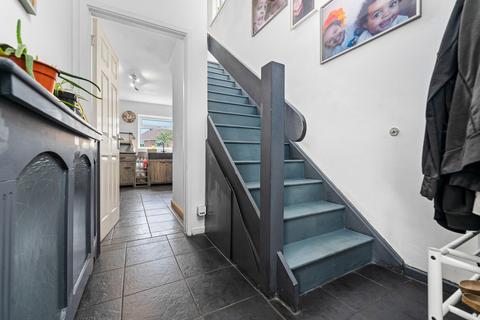36 Hazel Tree Close, Radyr, Cardiff, CF15 8RS
