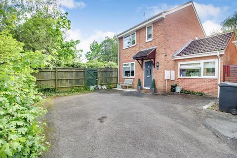 34 Lineacre Close, Grange Park, Swindon, SN5 6DA
