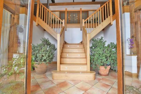 3 bedroom barn conversion for sale, The Street, Detling ME14