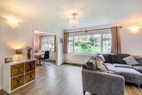 21 The Ridings, Epsom, KT18 5JQ