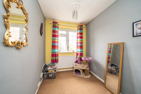 5 Cadia Close, Caddington, Luton, LU1 4BD