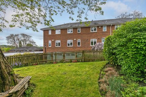 2, Barton Court Knight Close, Winchester, SO23 7JF