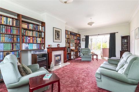 10 Moor Park Mount, Leeds, LS6 4BU