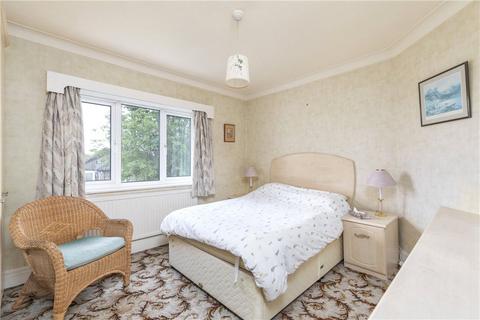 10 Moor Park Mount, Leeds, LS6 4BU