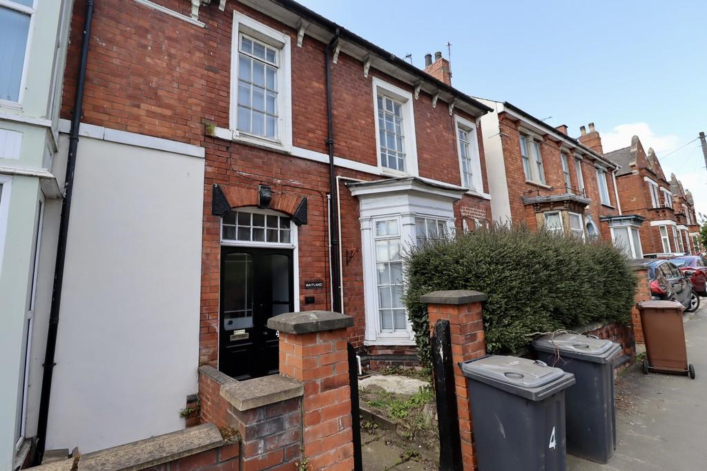Yarborough Road, Lincoln 6 bed end of terrace house for sale £315,000
