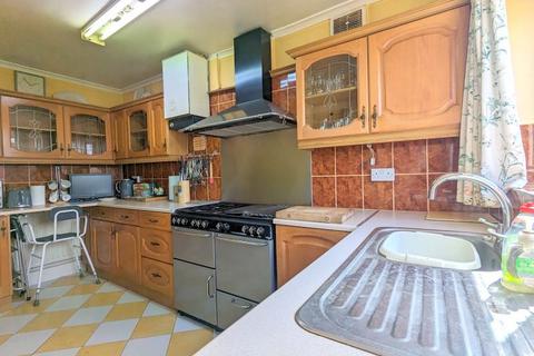 32 Dudley Road, Feltham, TW14 8EH