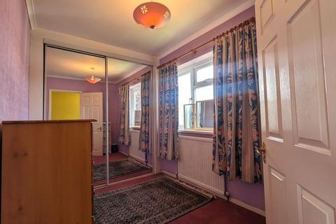 32 Dudley Road, Feltham, TW14 8EH