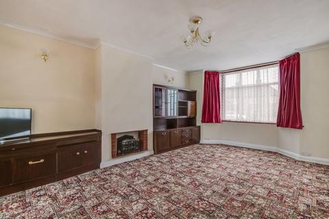 270 Tithepit Shaw Lane, Warlingham, CR6 9AQ