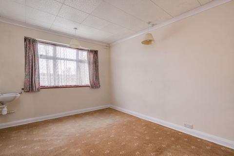 270 Tithepit Shaw Lane, Warlingham, CR6 9AQ