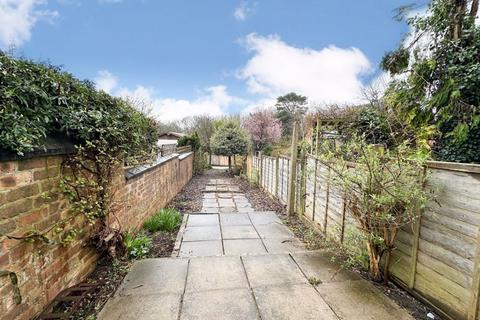 48 Ashbourne Road, Leek, ST13 5AT