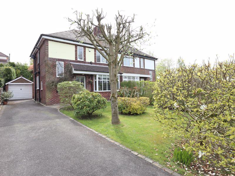Western Avenue, Macclesfield 3 bed semidetached house for sale £350,000