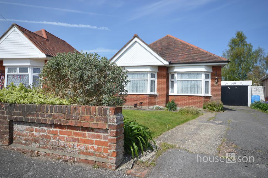 Broughton Close, Bournemouth 3 bed detached bungalow for sale £400,000