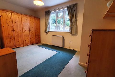 6 Ellison Close, Abbeymead, Gloucester, GL4 5YQ