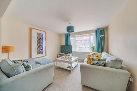 56 Beech Crescent, Kidlington, OX5 1DP