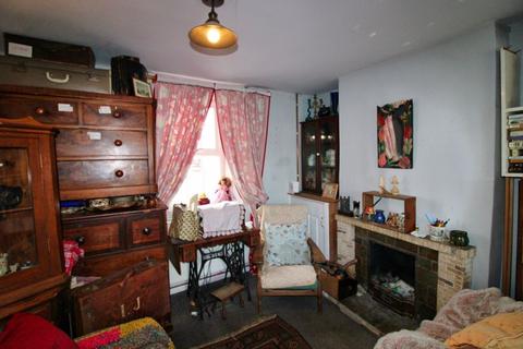 2 bedroom terraced house for sale - Princes Street, Abergavenny