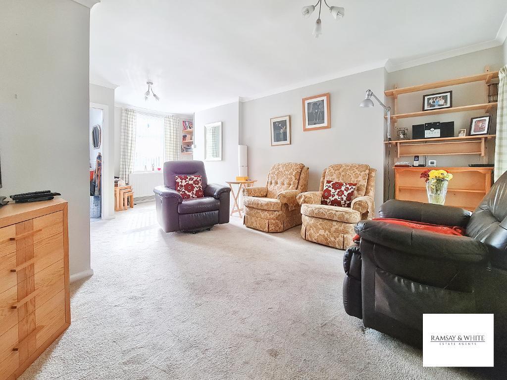 Mary Street, Newtown, Mountain Ash... 2 bed terraced house £100,000