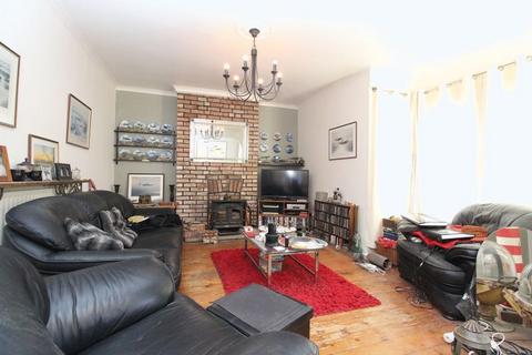 38a Castle Road, Bedford, MK40 3PJ