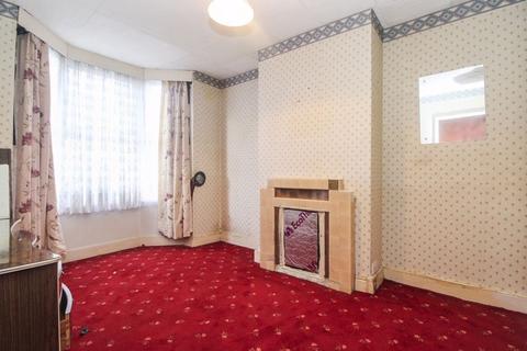 3 bedroom end of terrace house for sale, Palmerston Street, Bedford MK41