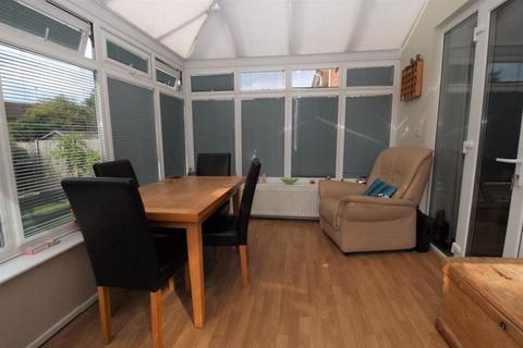 13 Gresham Way, Shefford, SG17 5EB