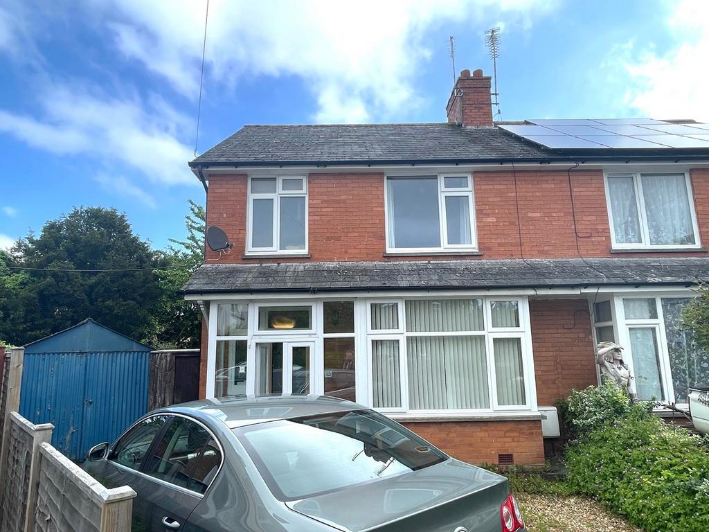 Greenway Crescent, Taunton, TA2 3 bed semidetached house £1,100 pcm