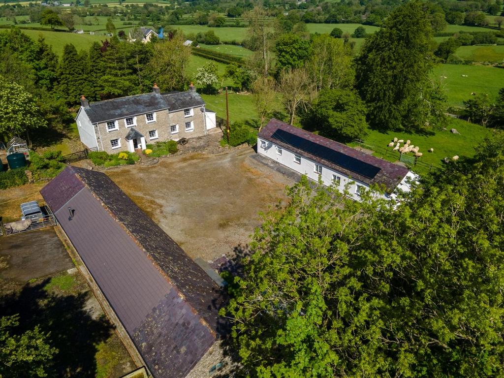 Cwmann, Lampeter, SA48 9 bed property with land for sale £925,000