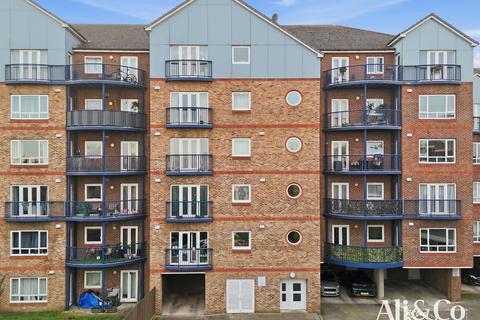Anchor Court, Argent Street, Grays