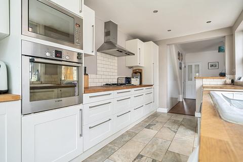 4 bedroom end of terrace house for sale - Bearton Road, Hitchin, SG5