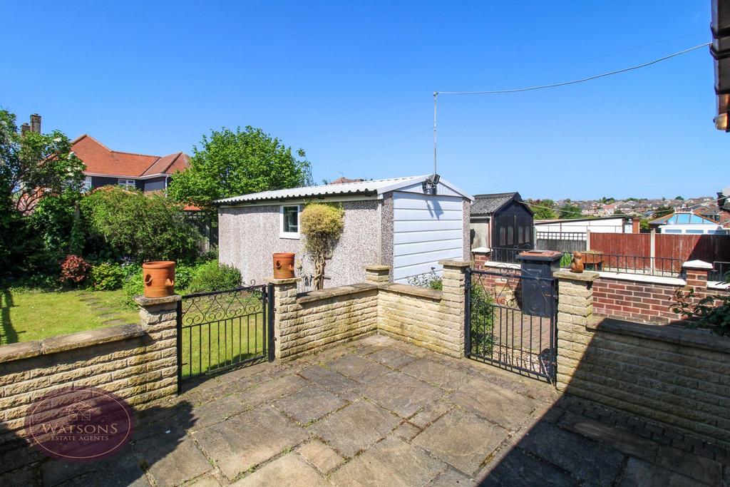 Kent Road, Giltbrook, Nottingham, NG16 2 bed semidetached bungalow for