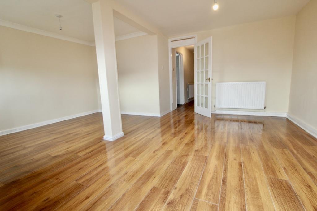 Cherry Grove, Newcastle upon Tyne, NE12 3 bed terraced house for sale