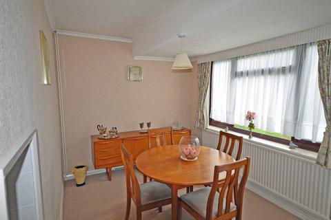1 Ashley Close, Frimley Green, Camberley, GU16 6PP