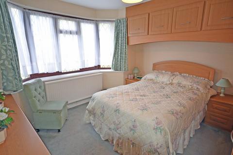 1 Ashley Close, Frimley Green, Camberley, GU16 6PP