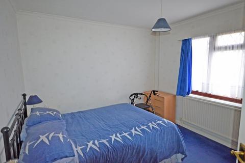 1 Ashley Close, Frimley Green, Camberley, GU16 6PP