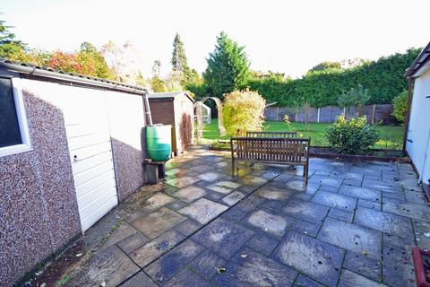 1 Ashley Close, Frimley Green, Camberley, GU16 6PP