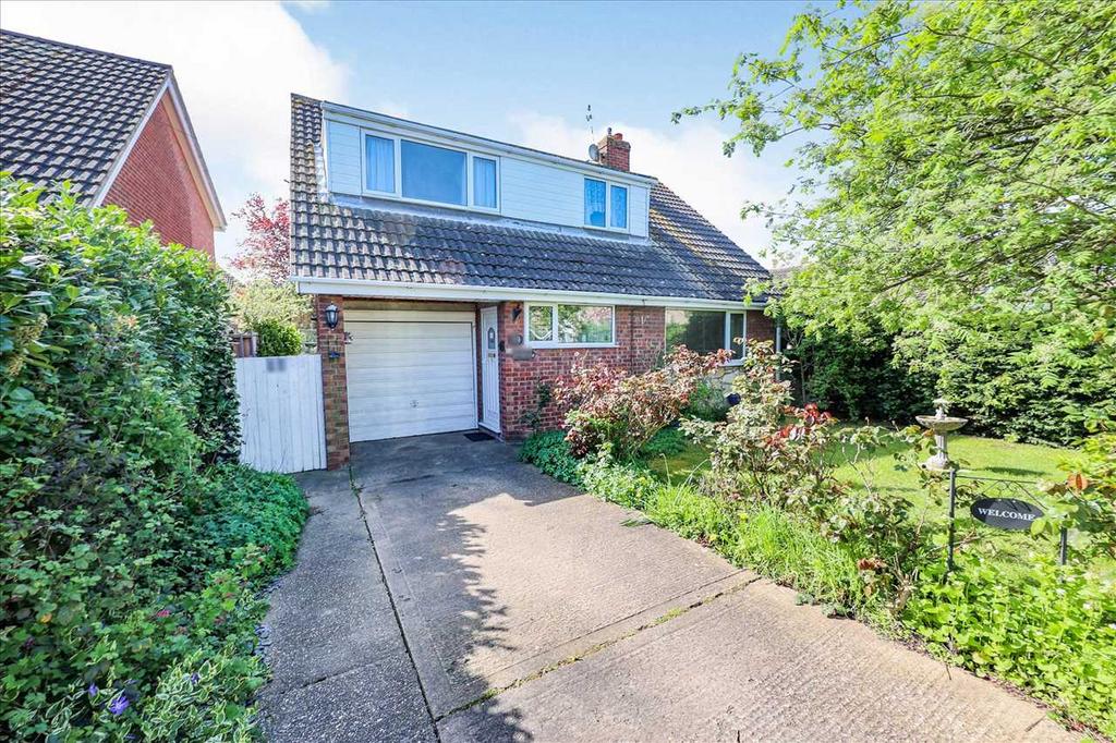 Pine Close, Waddington 4 bed detached house for sale £250,000