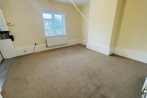 1 bedroom flat to rent, Sawday Street, Leicester, LE2