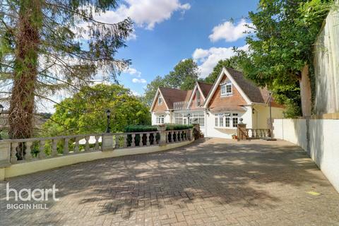 4 bedroom detached house for sale - Sunningvale Avenue, Biggin Hill