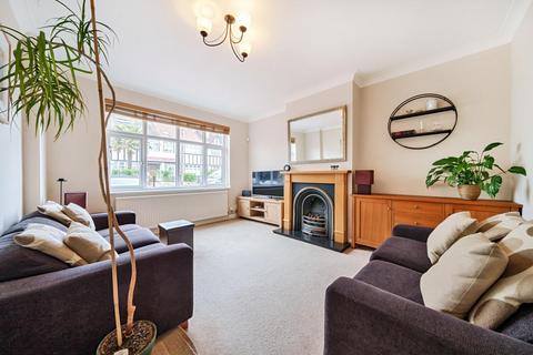 76 Toynbee Road, London, SW20 8SR