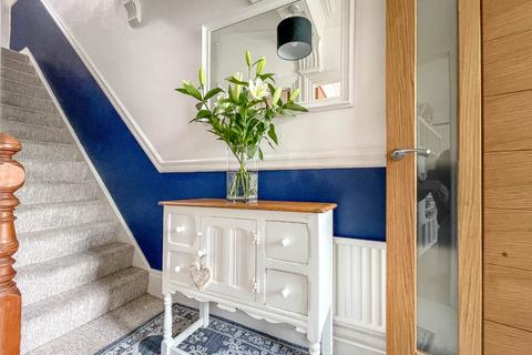 4 bedroom semi-detached house for sale - James Street, Pontarddulais, Swansea, West Glamorgan, SA4 8HZ