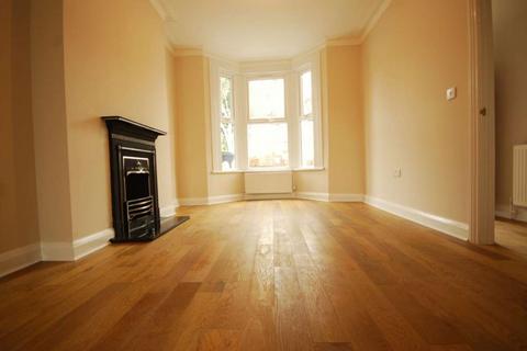 72 Malta Road, London, E10 7JU