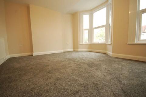72 Malta Road, London, E10 7JU