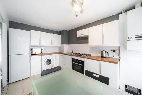 23 Bushell Close, London, SW2 3LL