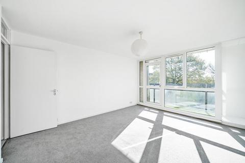 23 Bushell Close, London, SW2 3LL