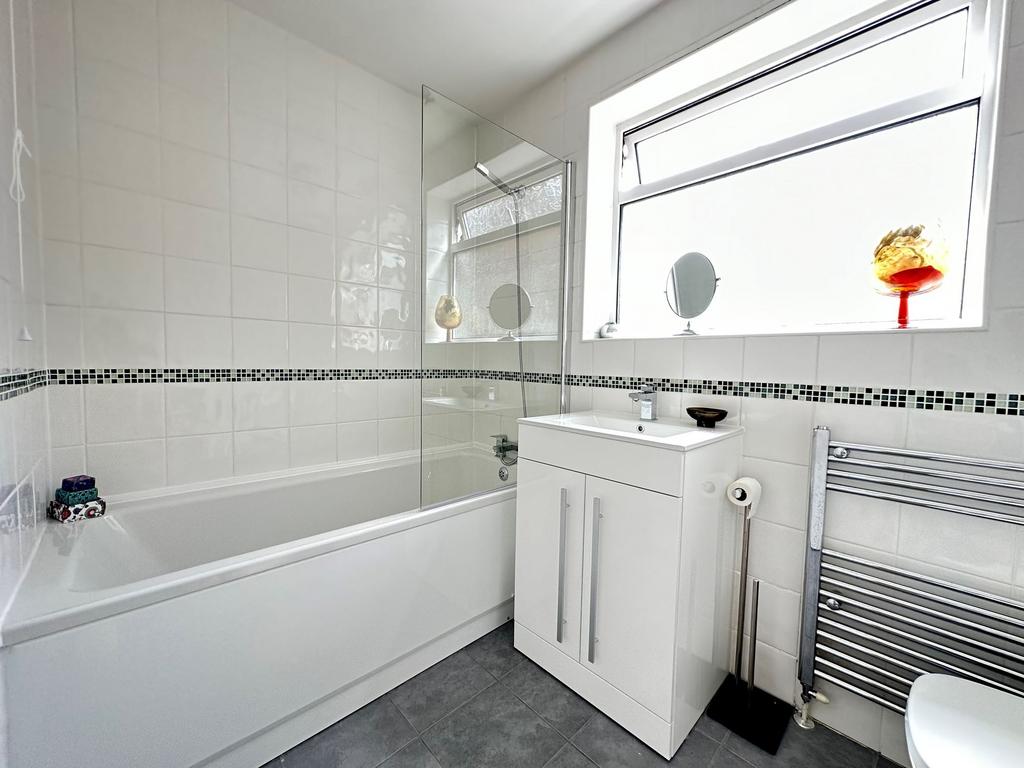 Family bathroom