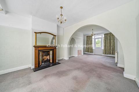 3 bedroom semi-detached house for sale - Domonic Drive, London